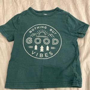 ⭐️5/$10! 2T Old Navy Green Short Sleeve Tee Good Vibes